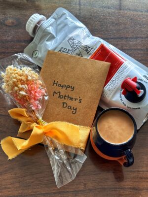 chai bouquet and card